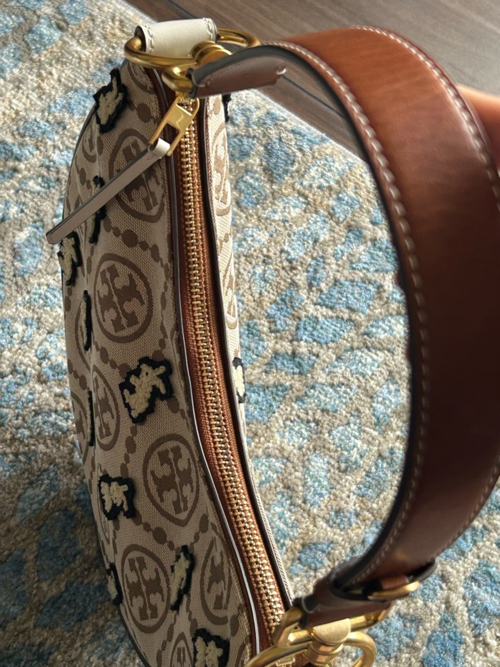 Tory Burch Monogram Embroidered Rabbit Crescent Bag - Picture 4 of 13